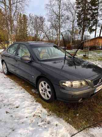 Volvo S60 Alavieska