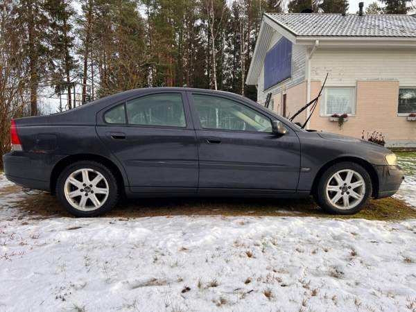 Volvo S60 Alavieska - изображение 6