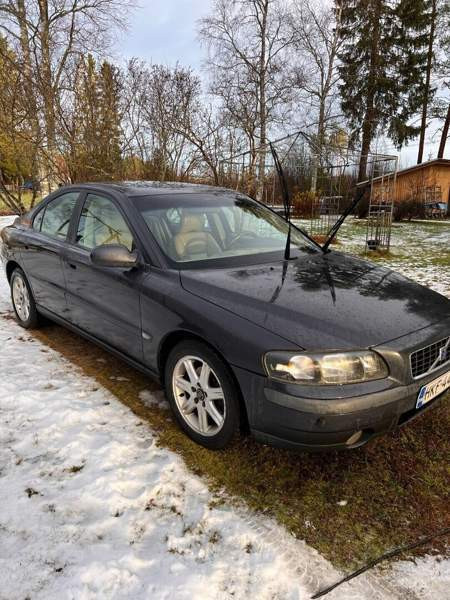 Volvo S60 Alavieska - изображение 2