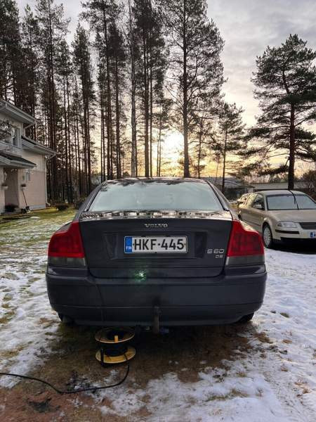 Volvo S60 Alavieska - изображение 5