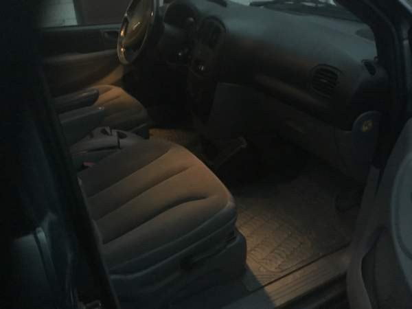 Chrysler Voyager Kuortane - valokuva 8