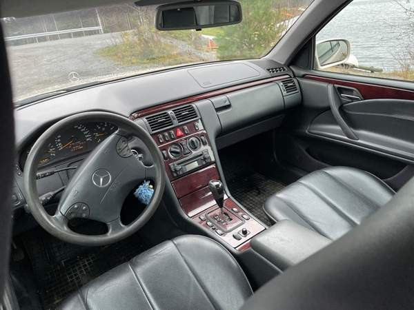 Mercedes-Benz 200 Seinäjoki - valokuva 8