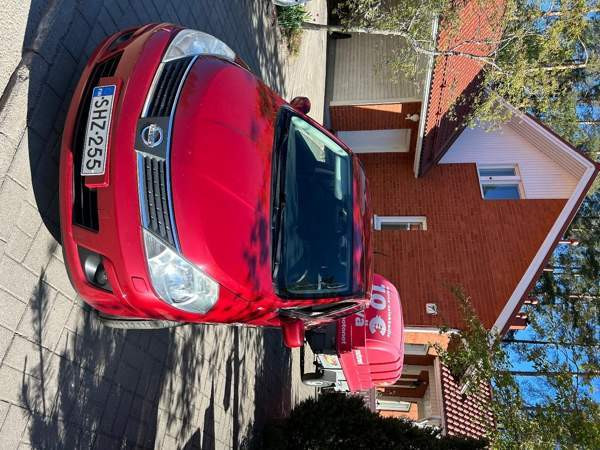 Nissan Tiida Лохья - изображение 7