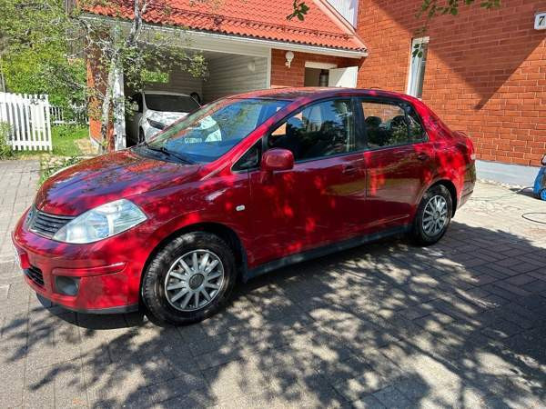 Nissan Tiida Лохья - изображение 3