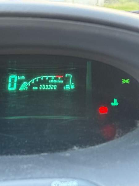 Toyota Yaris Vantaa - valokuva 7