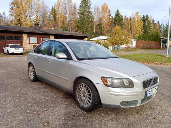 Volvo S40 Tampere - valokuva 1