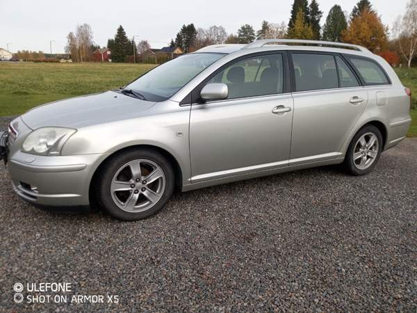 Toyota Avensis Kauhava - изображение 2