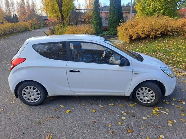 Hyundai i20 Glebychevo - valokuva 6