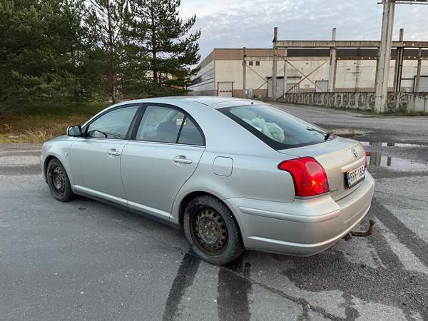 Toyota Avensis Yloejaervi – foto 4