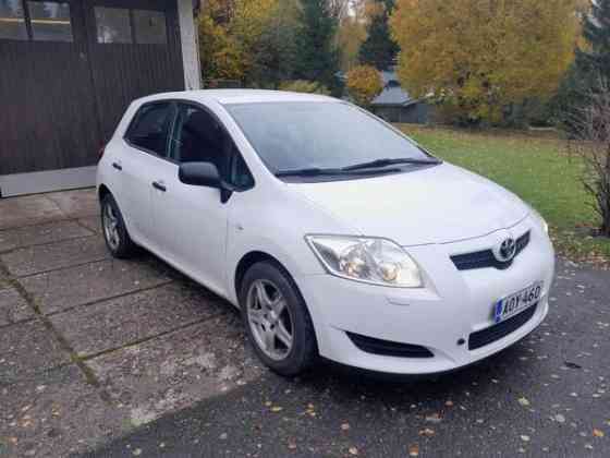 Toyota Auris Глебычево