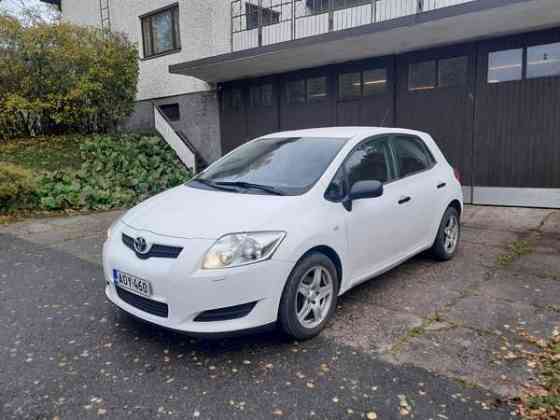 Toyota Auris Глебычево