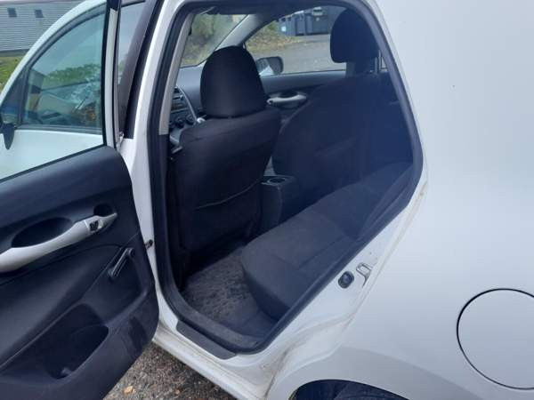 Toyota Auris Глебычево - изображение 7