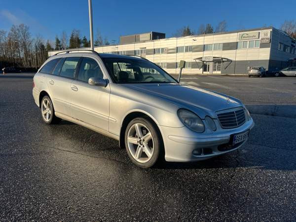 Mercedes-Benz 220 Турткуль - изображение 1