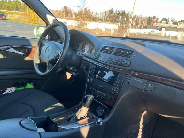 Mercedes-Benz 220 Турткуль - изображение 3