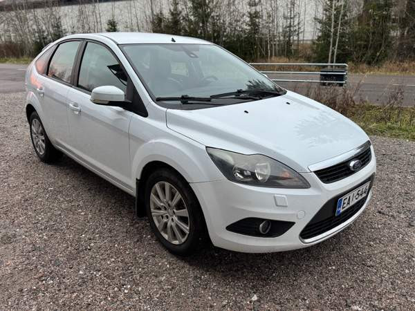 Ford Focus Лохья - изображение 8