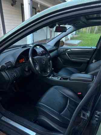 Mercedes-Benz C Luga