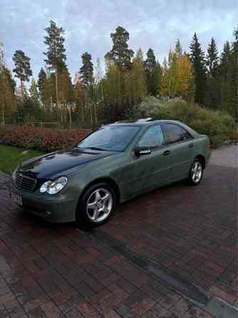 Mercedes-Benz C Luga