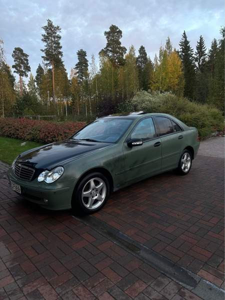 Mercedes-Benz C Luga – foto 1