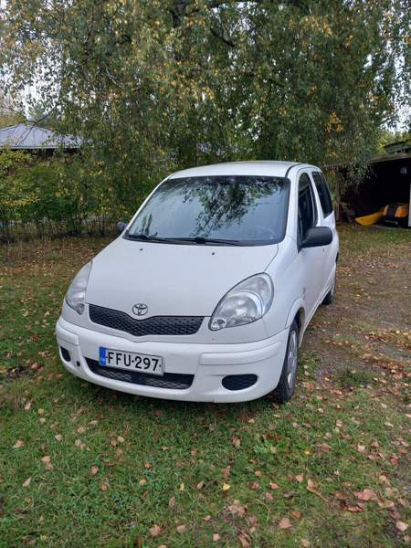 Toyota Yaris Verso Padasjoki - valokuva 6