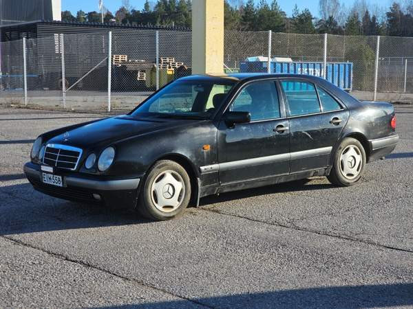 Mercedes-Benz E Турткуль - изображение 8