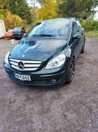 Mercedes-Benz 200 Вихти