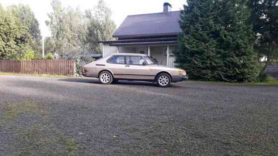 Saab 900 Joensuu