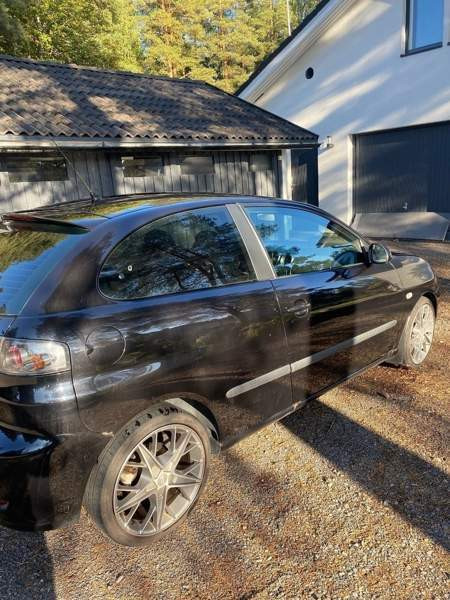 Seat Ibiza Kerava - valokuva 4