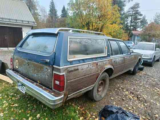 Chevrolet Caprice Рованиеми