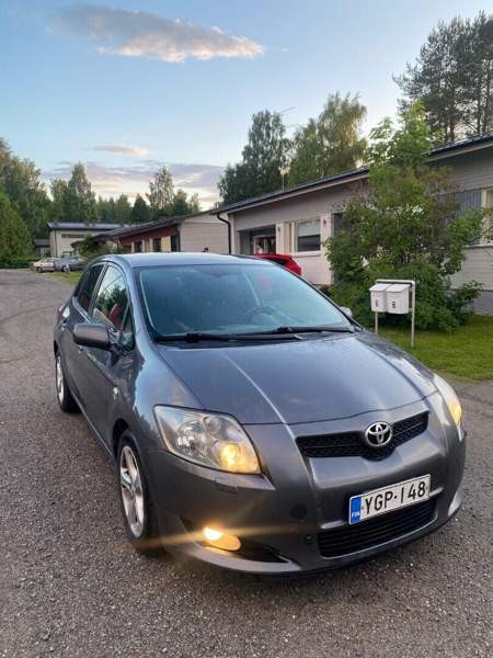 Toyota Auris Pieksämäki - valokuva 3