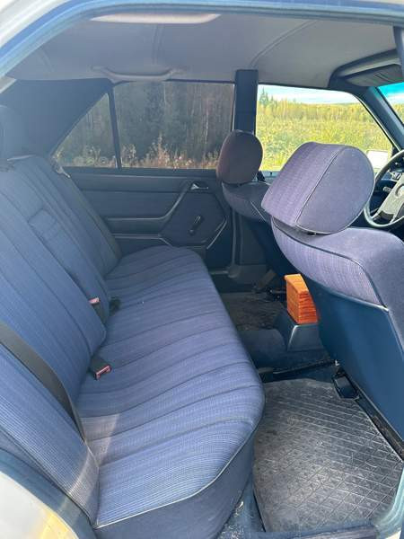 Mercedes-Benz E Maentsaelae – foto 7