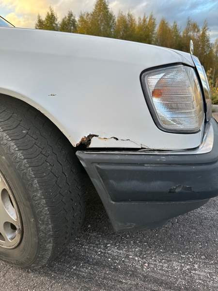 Mercedes-Benz E Maentsaelae – foto 5