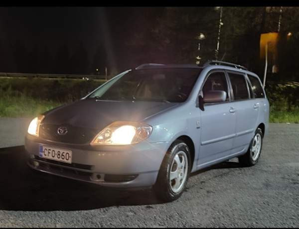 Toyota Corolla Oulu - valokuva 3