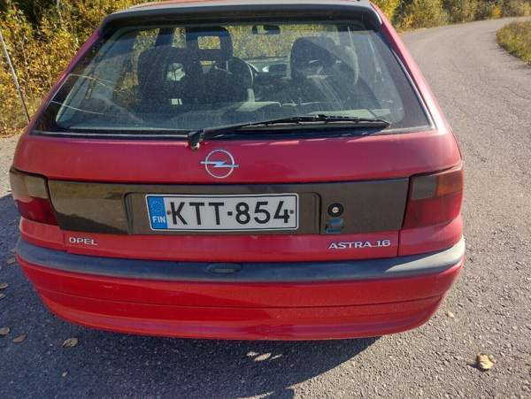 Opel Astra Хювинкяя - изображение 2