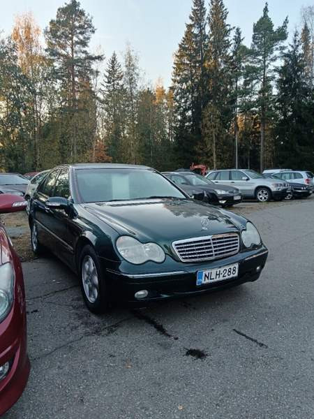 Mercedes-Benz C Tampere - valokuva 2