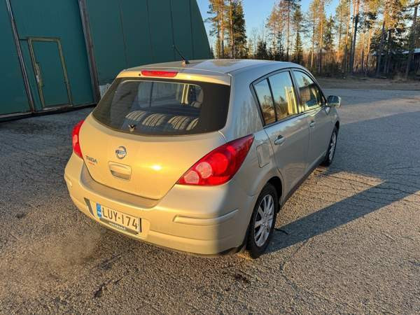 Nissan Tiida Sodankylä - valokuva 3
