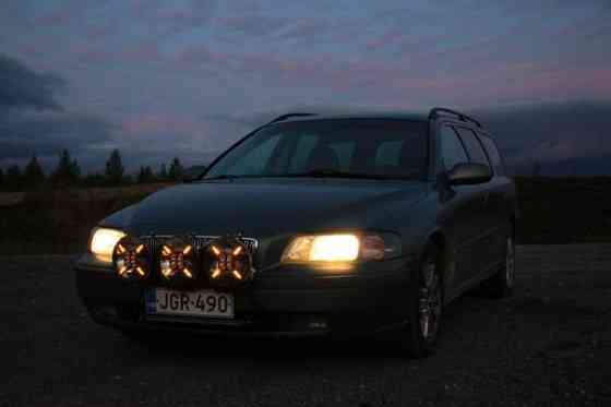 Volvo V70 Куусамо