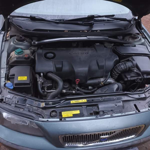 Volvo V70 Куусамо - изображение 6