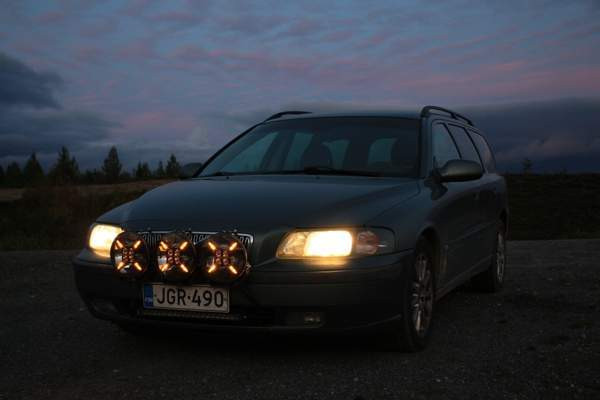 Volvo V70 Куусамо - изображение 2