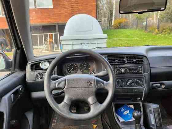 Volkswagen Golf Хювинкяя