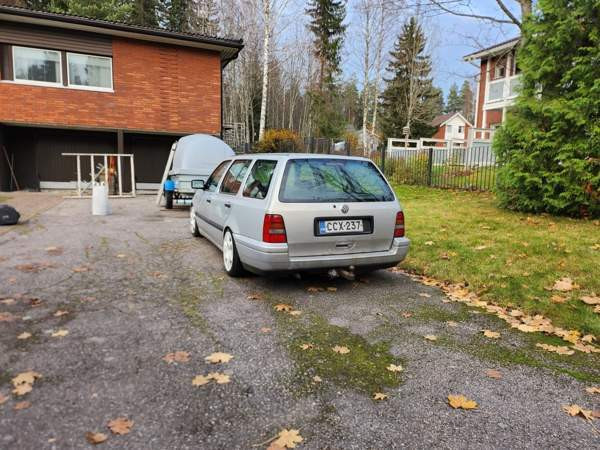 Volkswagen Golf Хювинкяя - изображение 4