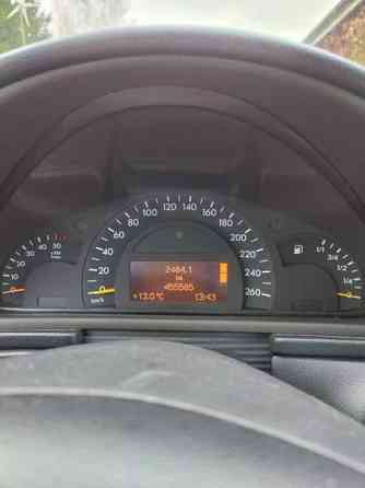 Mercedes-Benz 220 Uusikaarlepyy