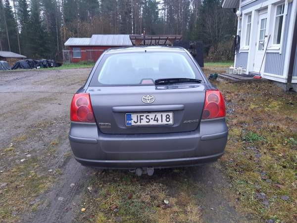 Toyota Avensis Kiuruvesi - valokuva 5