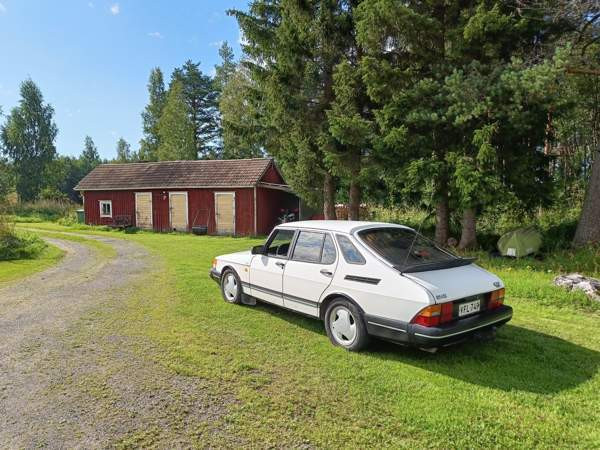 Saab 900 Pyhäjoki - valokuva 2