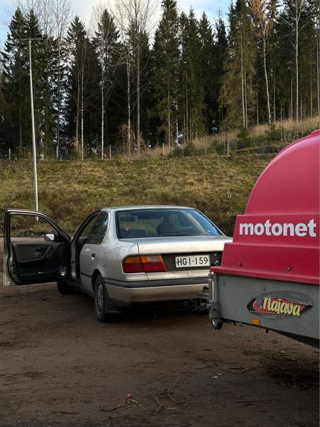 Nissan Primera Хювинкяя - изображение 4