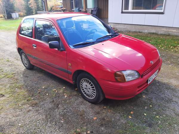 Toyota Starlet Ювяскюля - изображение 2