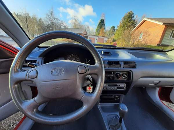 Toyota Starlet Ювяскюля - изображение 4