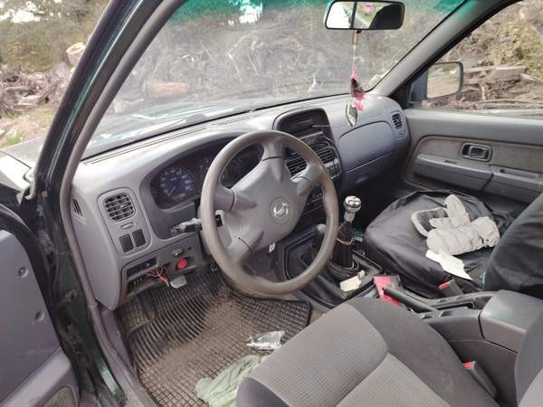 Nissan King Cab Kemiö – foto 5