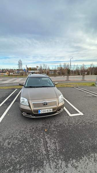 Toyota Avensis Varkaus – foto 1