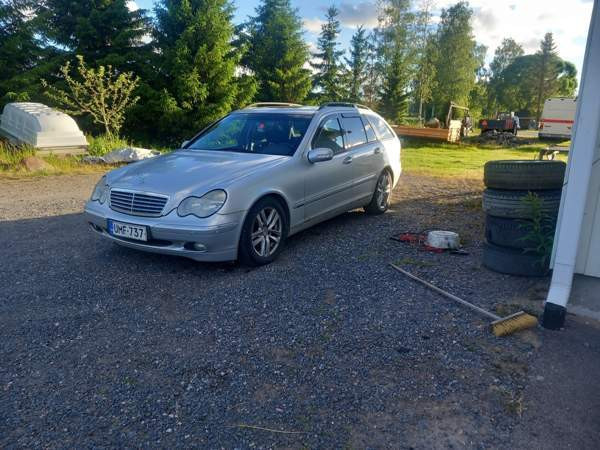 Mercedes-Benz 220 Kalajoki – foto 4