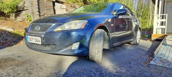 Lexus IS Jaervenpaeae - photo 2